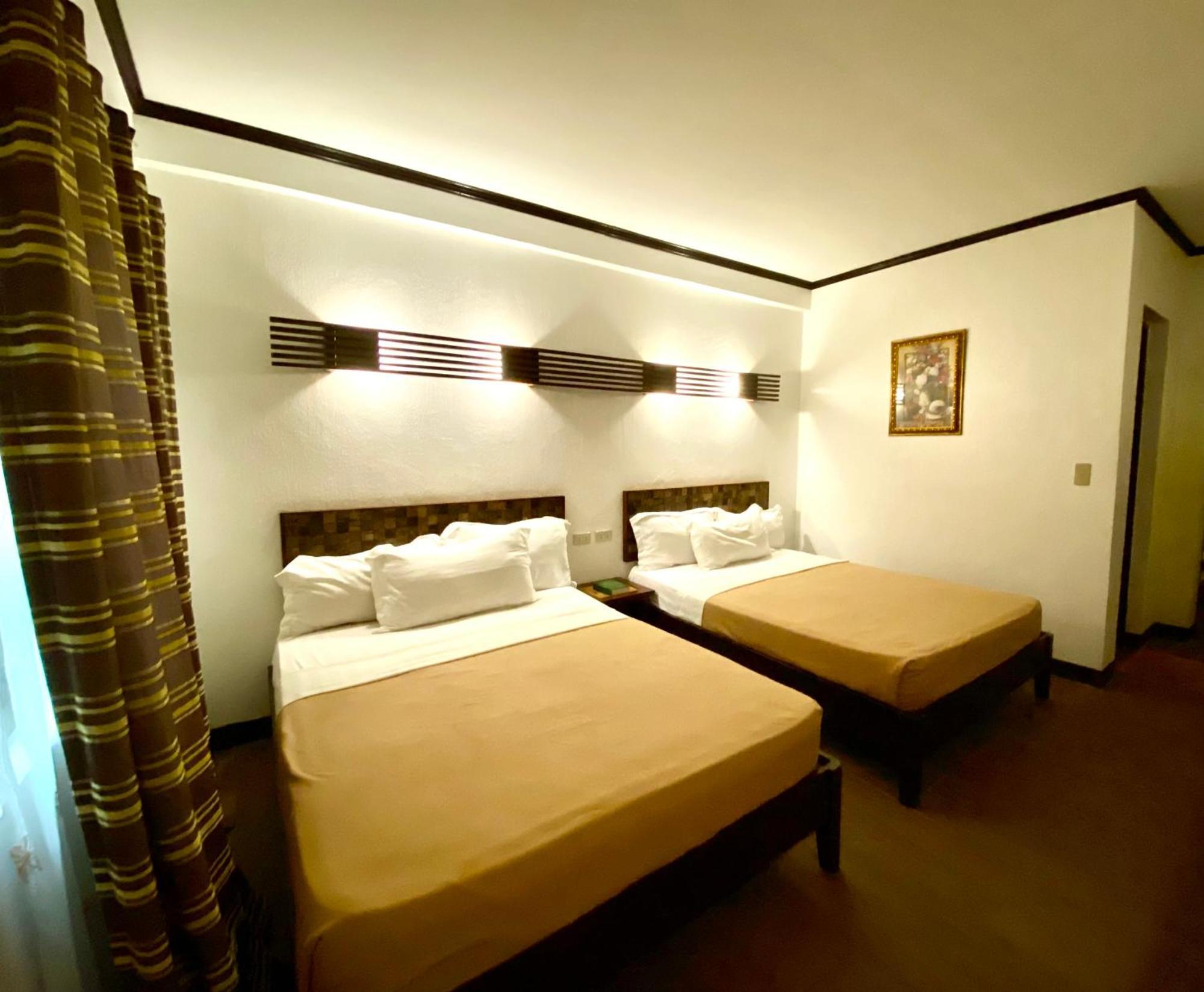 El Puerto Marina Beach Resort & Vacation Club Lingayen Extérieur photo
