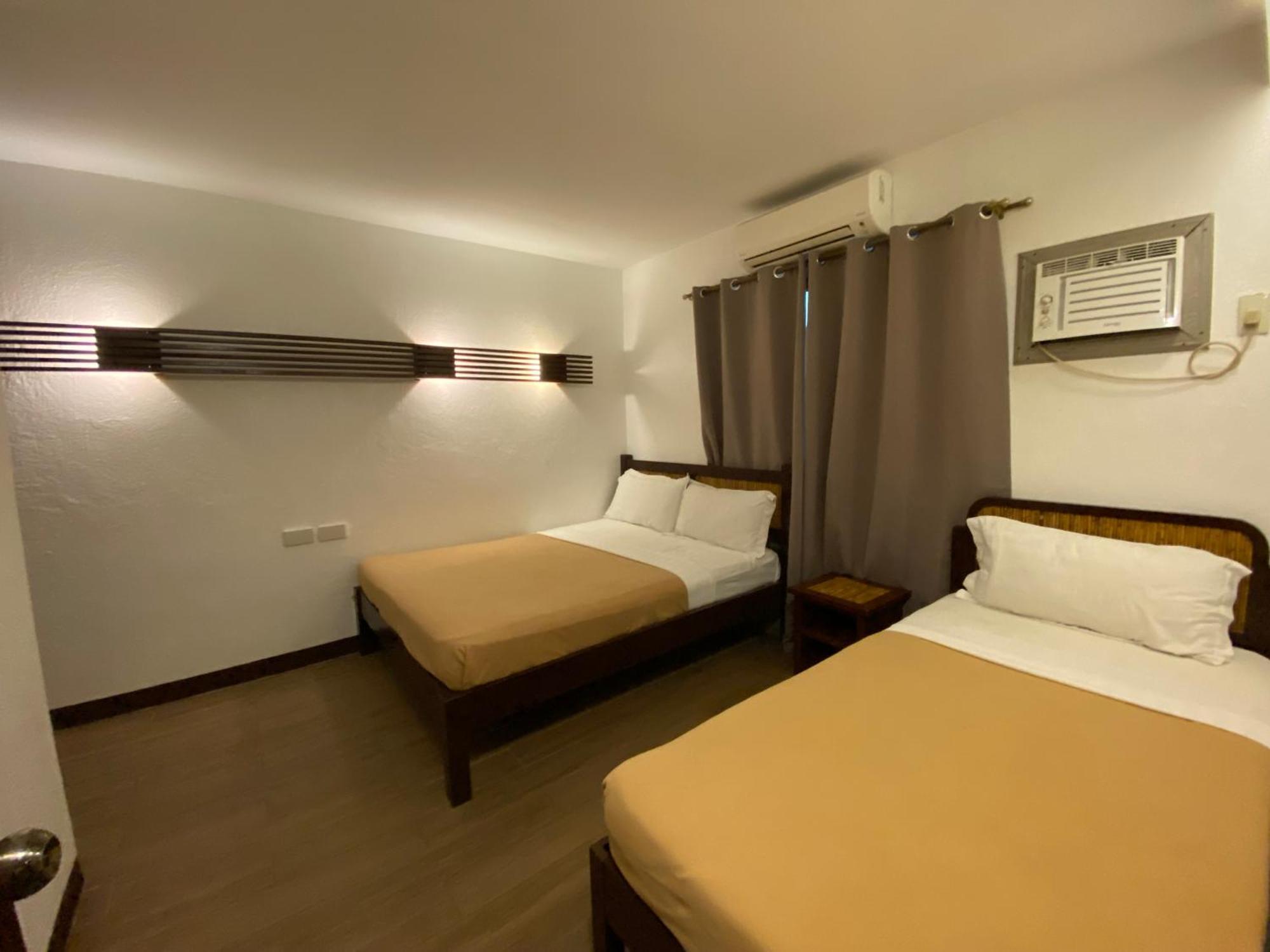 El Puerto Marina Beach Resort & Vacation Club Lingayen Extérieur photo