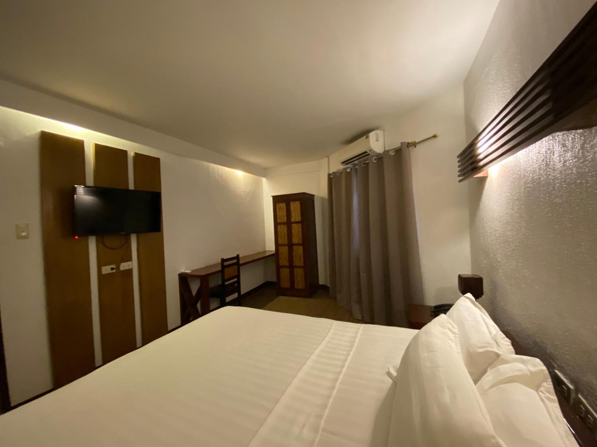 El Puerto Marina Beach Resort & Vacation Club Lingayen Extérieur photo