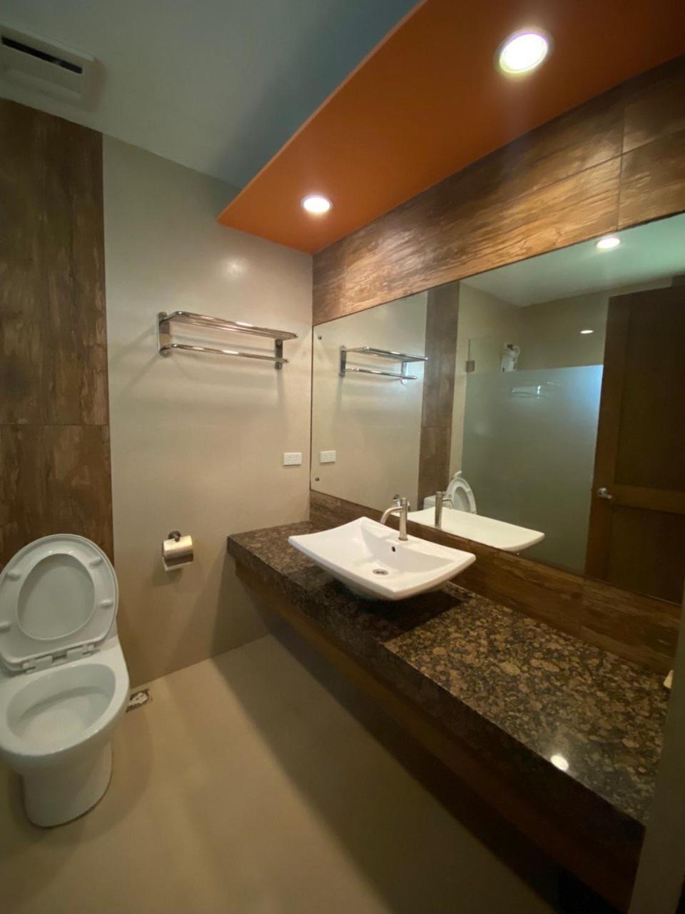 El Puerto Marina Beach Resort & Vacation Club Lingayen Extérieur photo